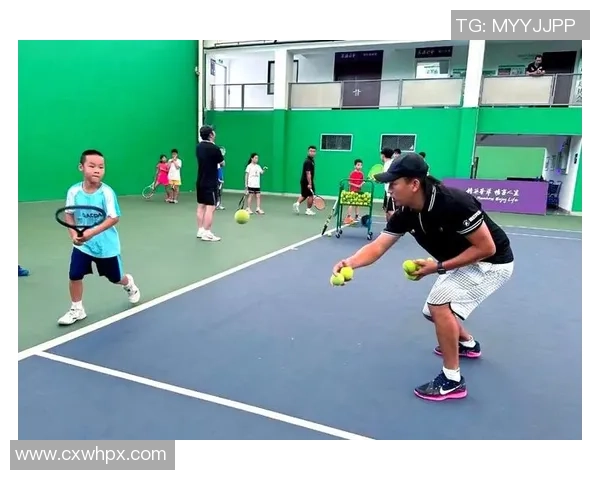 重庆网球队的默契配合与战术探讨聚焦网球竞技的团队精神与合作技巧