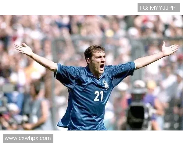 猜猜这位足球明星来自哪个国家让我们一起揭晓他的国籍之谜 猜猜这位足球明星来自哪个国家让我们一起揭晓他的国籍之谜